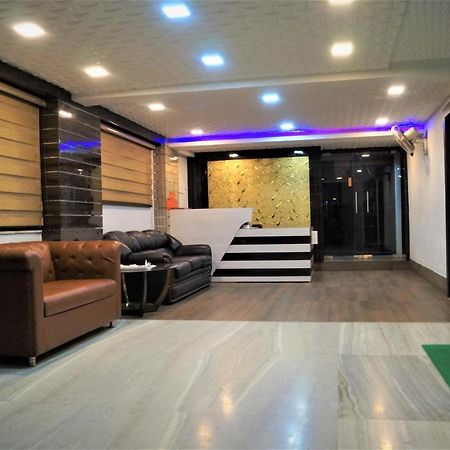 Отель Dora House Калькутта Экстерьер фото